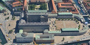 Slotsholmen i København er godt beskyttet ved næste skybrud