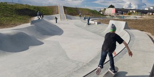 Kun skybrud fylder skaterbanen i Roskilde