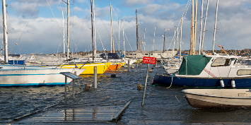 DMI og Kystdirektoratet indgår samarbejde om at kortlægge historiske vandstande forbundet ved stormfloder i Danmark