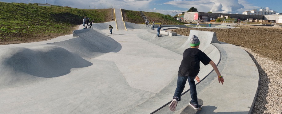 Kun skybrud fylder skaterbanen i Roskilde